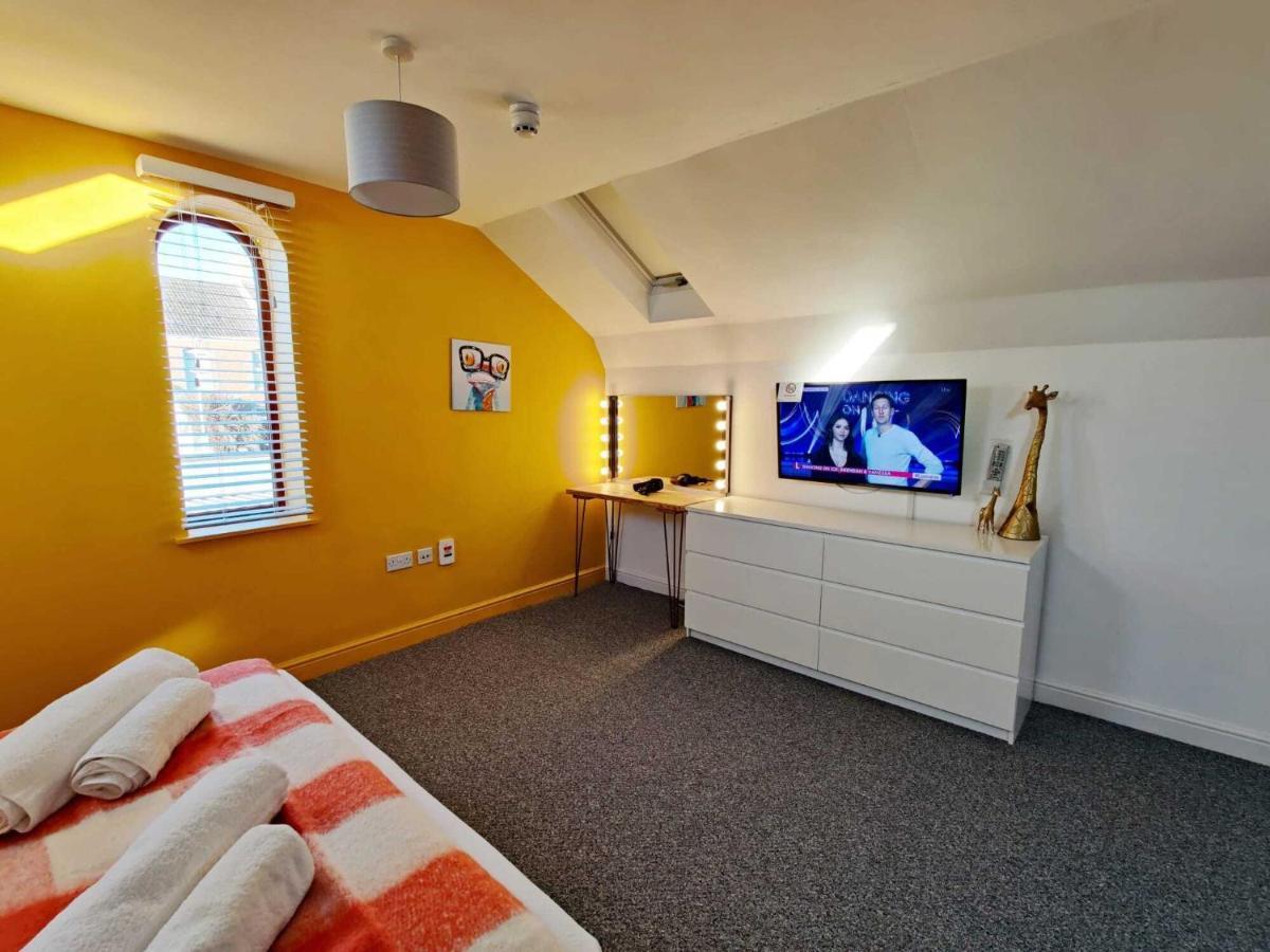 2 Ensuites, Garden, Smart Tv'S In All Rooms! スウォンジー エクステリア 写真