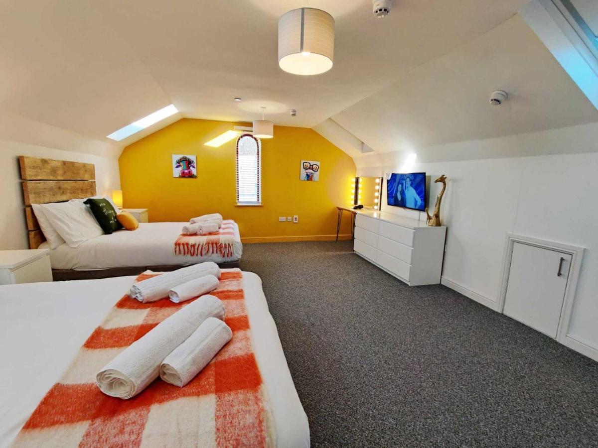 2 Ensuites, Garden, Smart Tv'S In All Rooms! スウォンジー エクステリア 写真