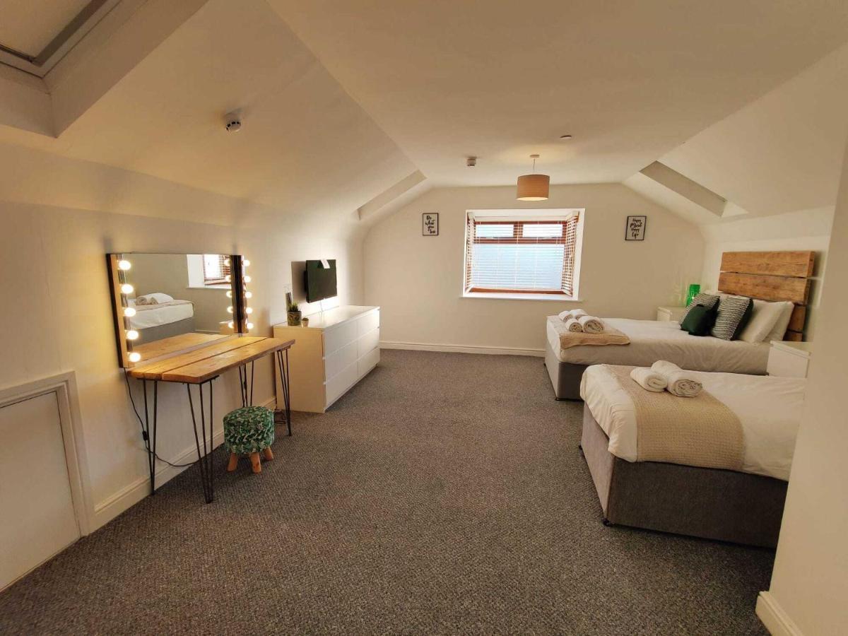 2 Ensuites, Garden, Smart Tv'S In All Rooms! スウォンジー エクステリア 写真